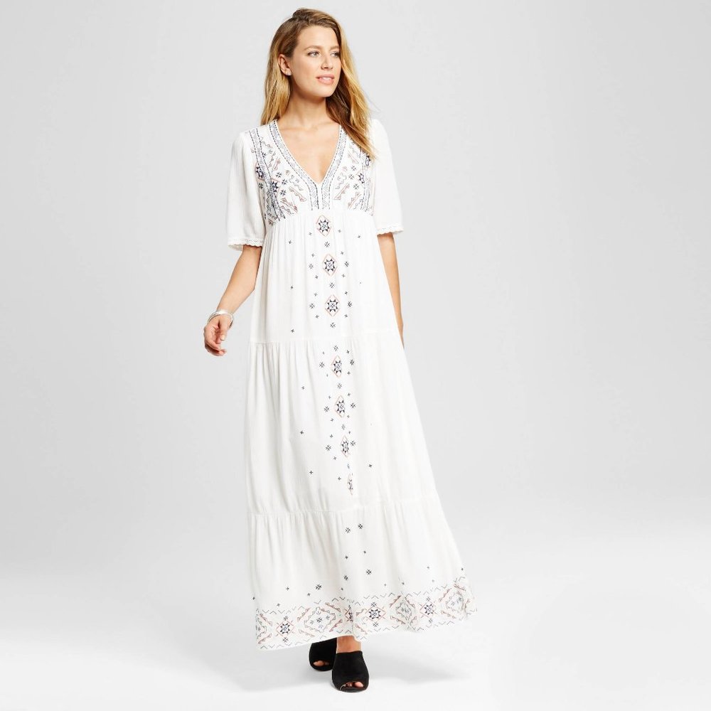 Knox Rose White Floral Embroidered Maxi Dress - M